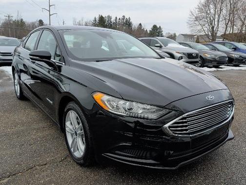 2018 Ford Fusion Hybrid SE