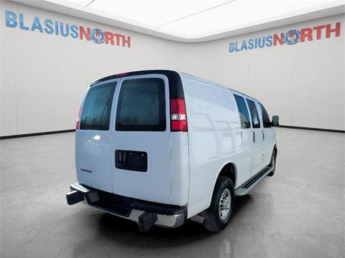 2024 Chevrolet Express 2500 RWD 2500 Regular Wheelbase WT