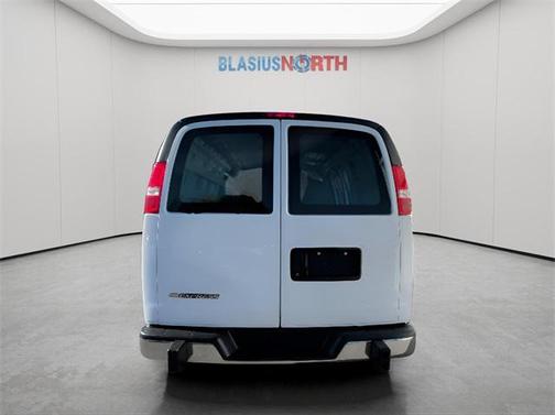 2024 Chevrolet Express 2500 RWD 2500 Regular Wheelbase WT