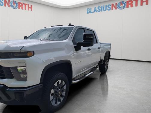 2024 Chevrolet Silverado 2500 Custom