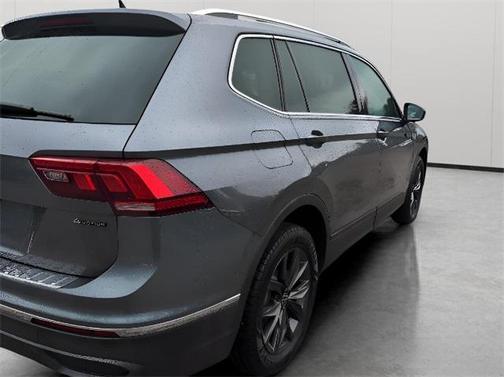 2022 Volkswagen Tiguan 2.0T SE 4MOTION