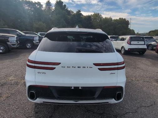 2025 Genesis GV70 2.5T AWD