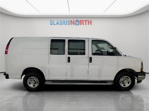 2024 Chevrolet Express 2500 RWD 2500 Regular Wheelbase WT