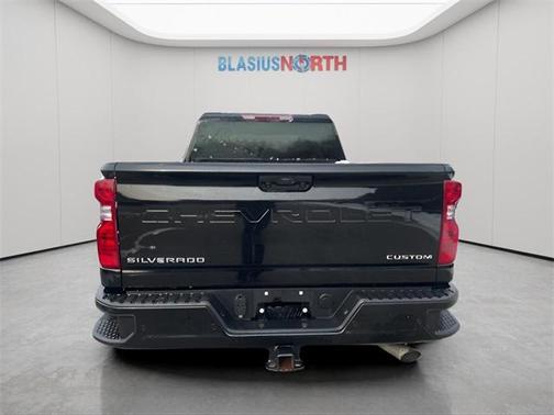 2024 Chevrolet Silverado 2500 Custom