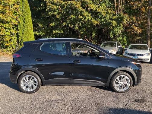 2023 Chevrolet Bolt EUV FWD LT