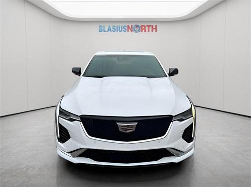 2023 Cadillac CT4 Sport
