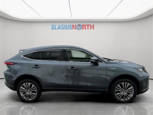 2021 Toyota Venza XLE