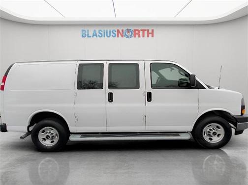2024 GMC Savana 2500 Work Van