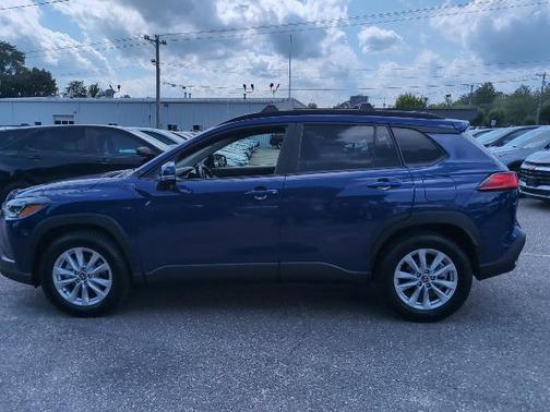 2022 Toyota Corolla Cross LE