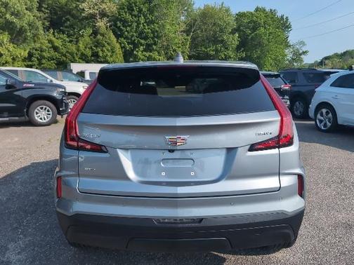 2024 Cadillac XT4 Luxury