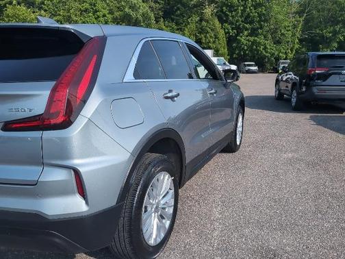 2024 Cadillac XT4 Luxury