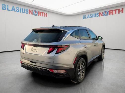 2024 Hyundai TUCSON Hybrid Blue
