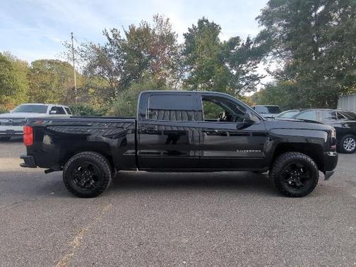 2018 Chevrolet Silverado 1500 2LT