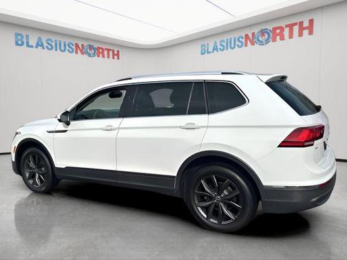 2022 Volkswagen Tiguan 2.0T SE 4MOTION