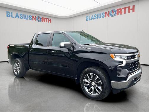 Black 2025 Chevrolet Silverado 1500 LT