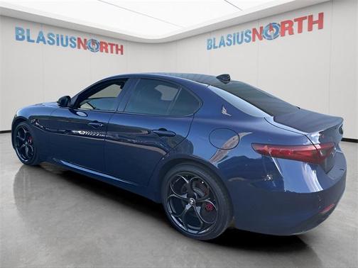 2020 Alfa Romeo Giulia Ti Sport
