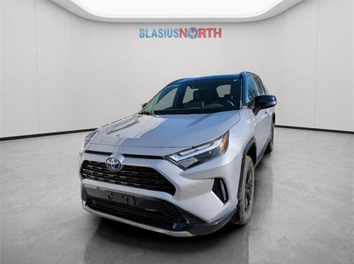 2023 Toyota RAV4 Hybrid SE