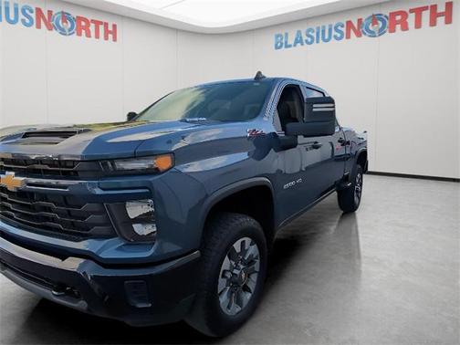 2024 Chevrolet Silverado 2500 Custom