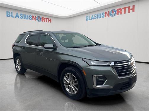 2022 Chevrolet Traverse LT Leather