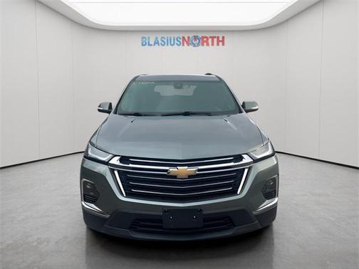 2022 Chevrolet Traverse LT Leather