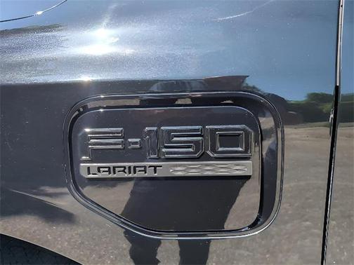 2023 Ford F-150 Lightning LARIAT