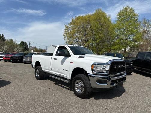2022 RAM 2500 Tradesman Regular Cab 4x4 8' Box