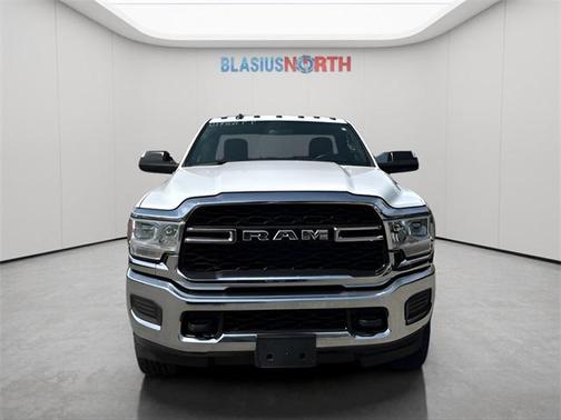 2022 RAM 2500 Tradesman Regular Cab 4x4 8' Box
