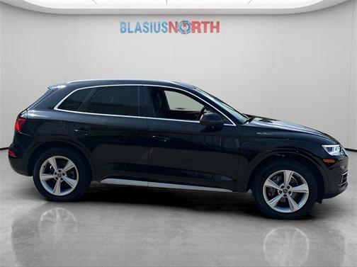 2020 Audi Q5 45 Premium Plus