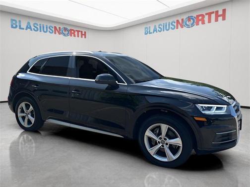 2020 Audi Q5 45 Premium Plus