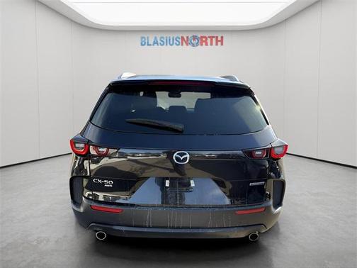 2024 Mazda CX-50 2.5 S Preferred
