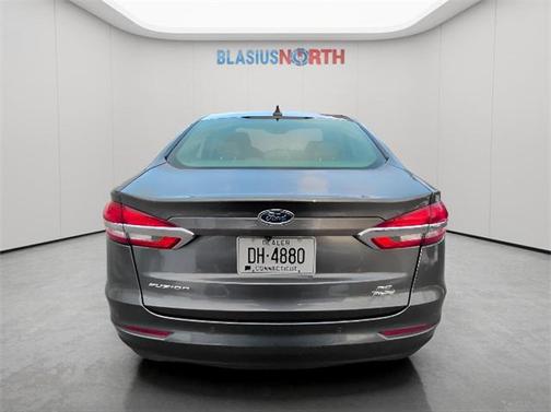 2020 Ford Fusion Hybrid SE