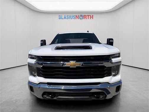 2024 Chevrolet Silverado 3500 LT