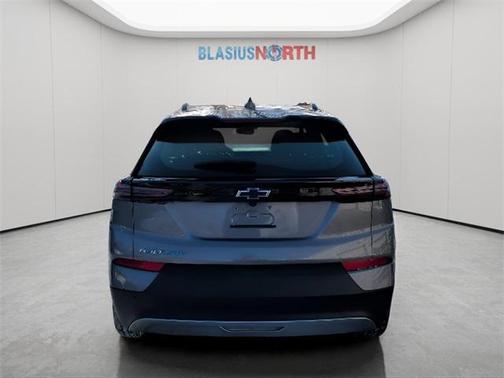 2023 Chevrolet Bolt EUV FWD LT