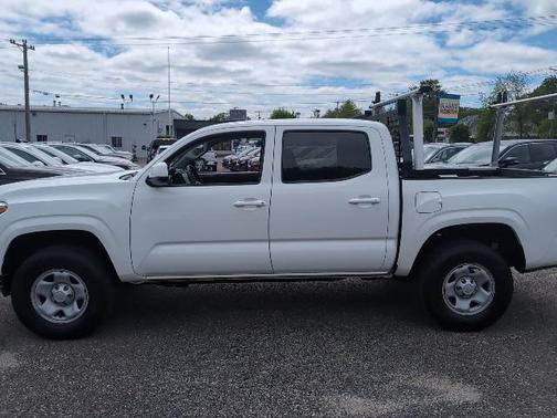 2023 Toyota Tacoma SR