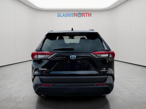 2023 Toyota RAV4 Hybrid LE