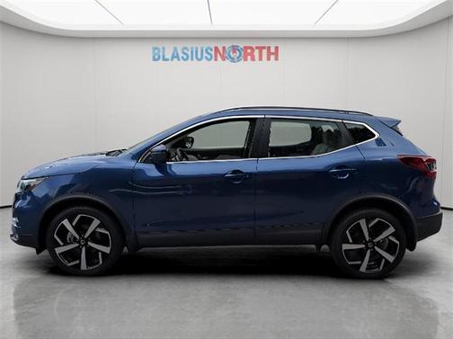 2021 Nissan Rogue Sport SL