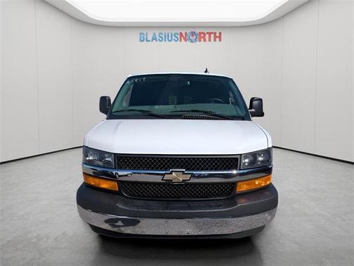 2023 Chevrolet Express 2500 RWD 2500 Regular Wheelbase WT