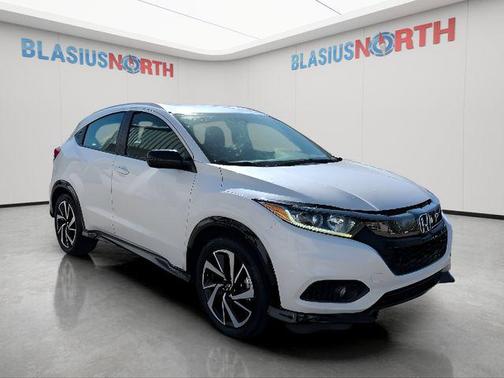 Platinum White Pearl 2020 Honda HR-V 2WD Sport