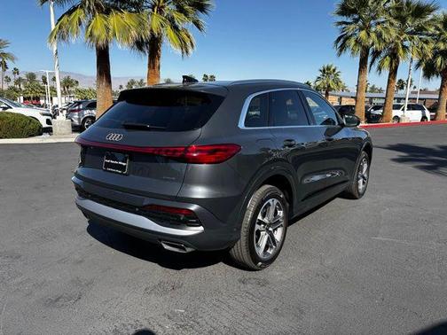 2025 Audi Q5 Premium Plus TFSI quattro S tronic