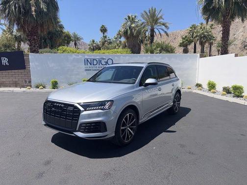 Satellite Silver Metallic 2023 Audi Q7 55 Premium Plus