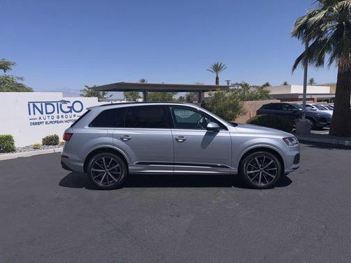 Satellite Silver Metallic 2023 Audi Q7 55 Premium Plus