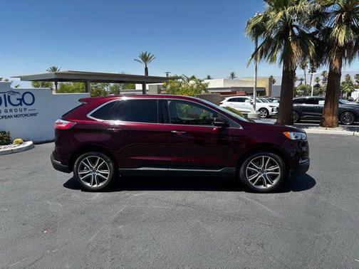 Burgundy Velvet Metallic Tinted Clearcoat 2020 Ford Edge Titanium