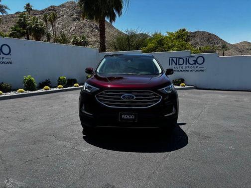 Burgundy Velvet Metallic Tinted Clearcoat 2020 Ford Edge Titanium