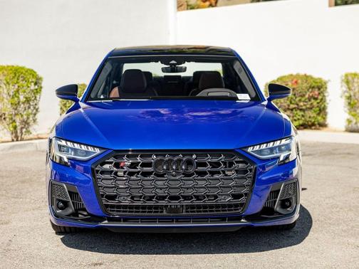 2025 Audi S8 4.0T