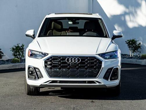 2023 Audi Q5 55 S line Premium Plus