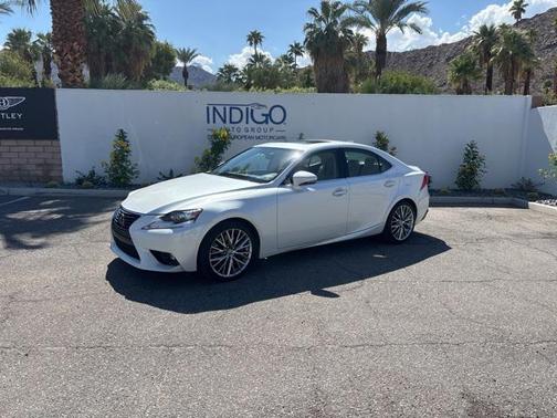 2016 Lexus IS 200t Base