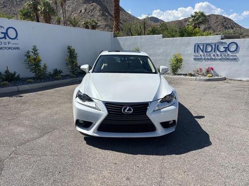 2016 Lexus IS 200t Base