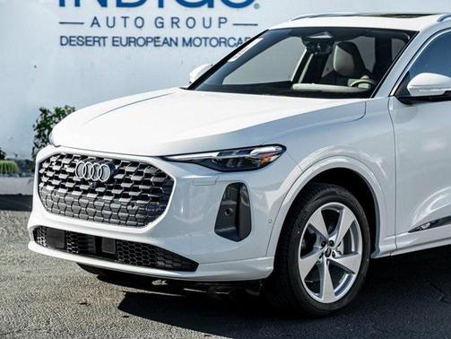 2025 Audi Q5 Premium Plus TFSI quattro S tronic