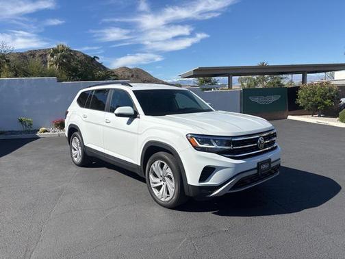 2022 Volkswagen Atlas 3.6L SE w/Technology