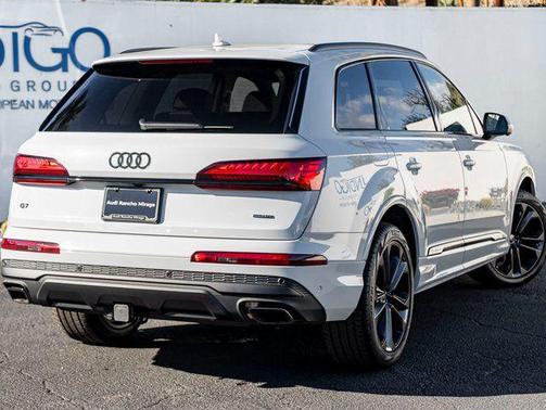 2026 Audi Q7 55 Premium Plus